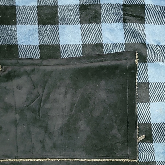 Woolrich. Faux-suede Full-zip vest. Poly-blend Liner. Women's size XL. - Picture 14 of 16